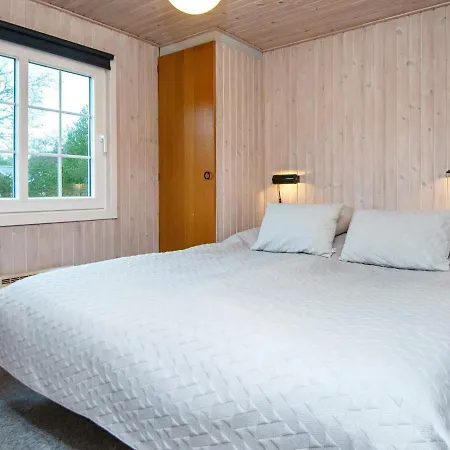 Ferienhaus Hyttestien Henne Strand